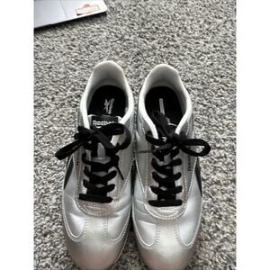 Women’s Reebok Ortholite Comfort Footbed Sneaker Size 8 Silver Black Classic